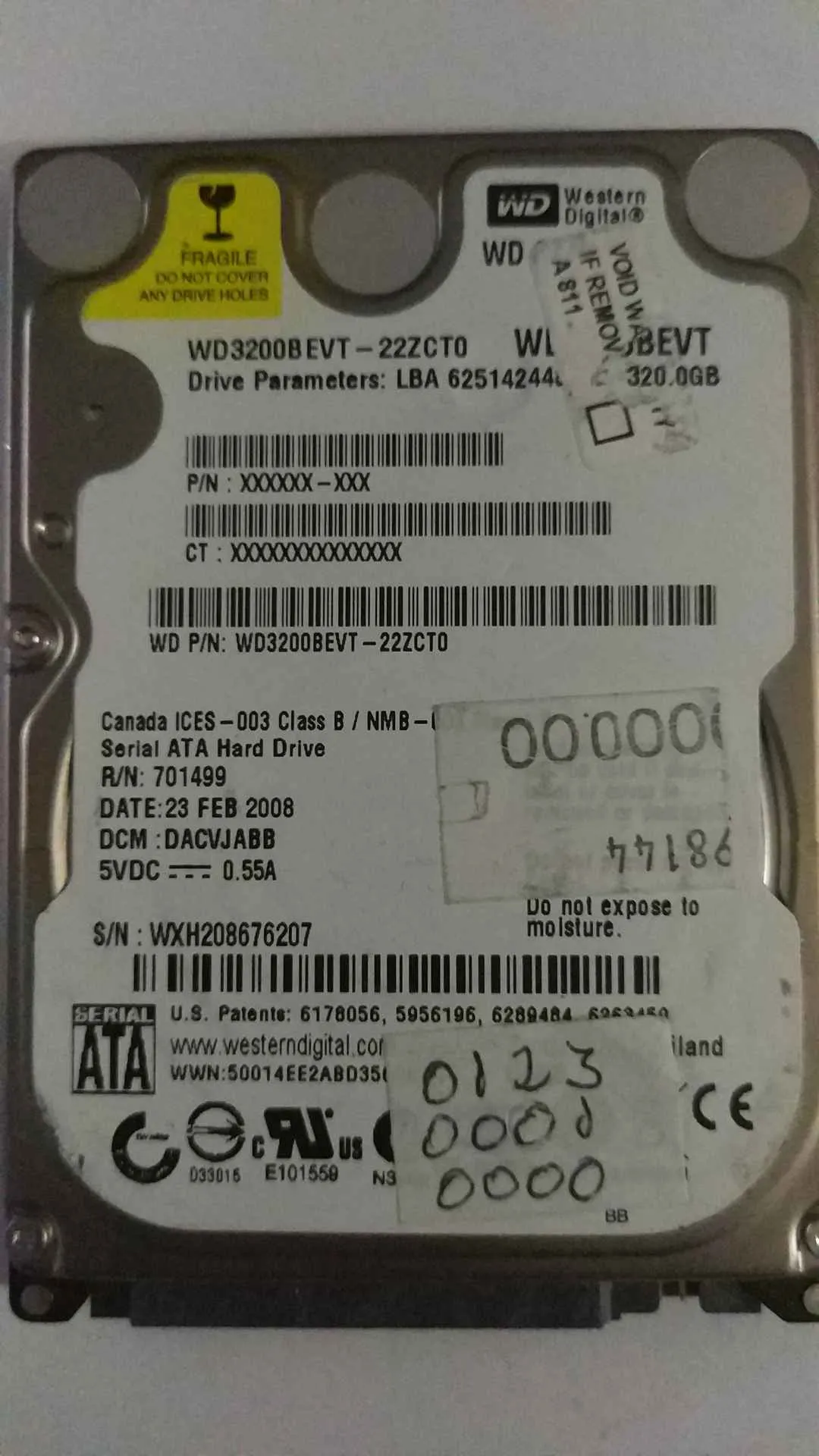 Western Digital WD3200BEVT-22ZCT0 S/N WXH208676207