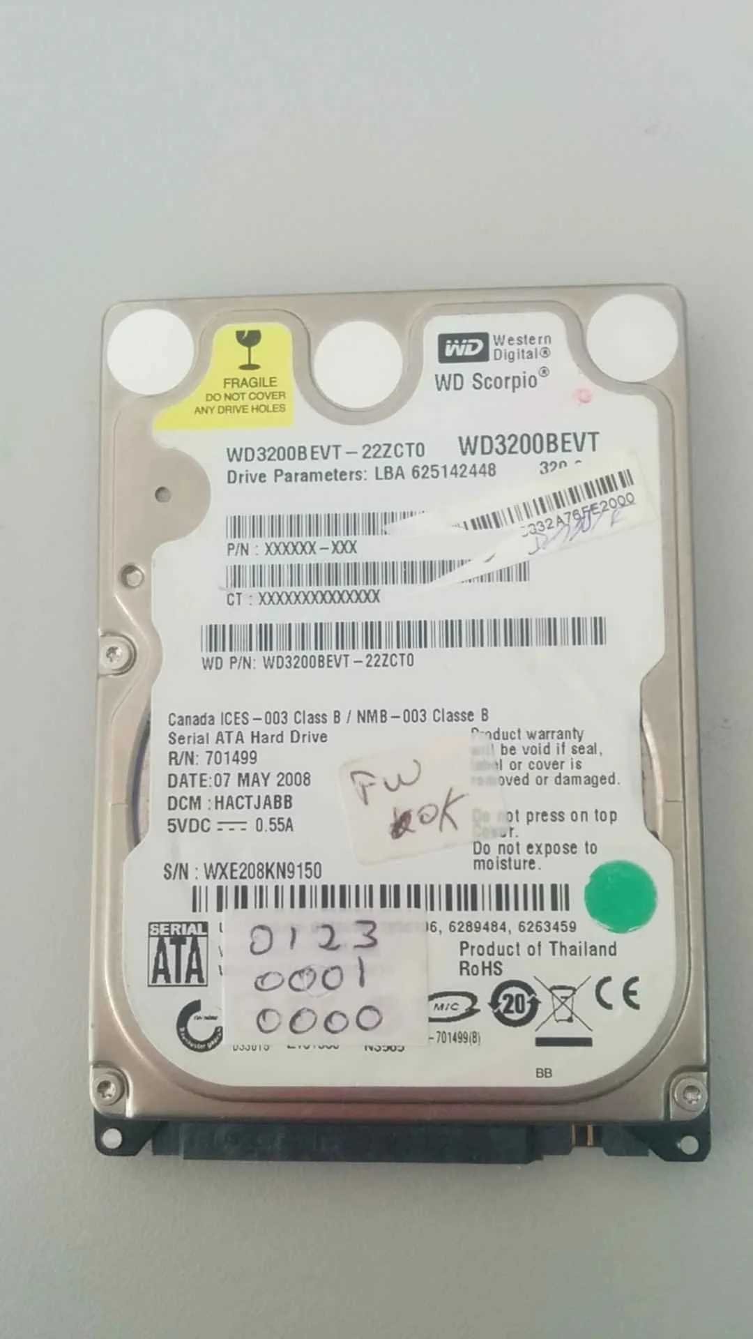 Western Digital WD3200BEVT-22ZCT0 S/N WXE208KN9150
