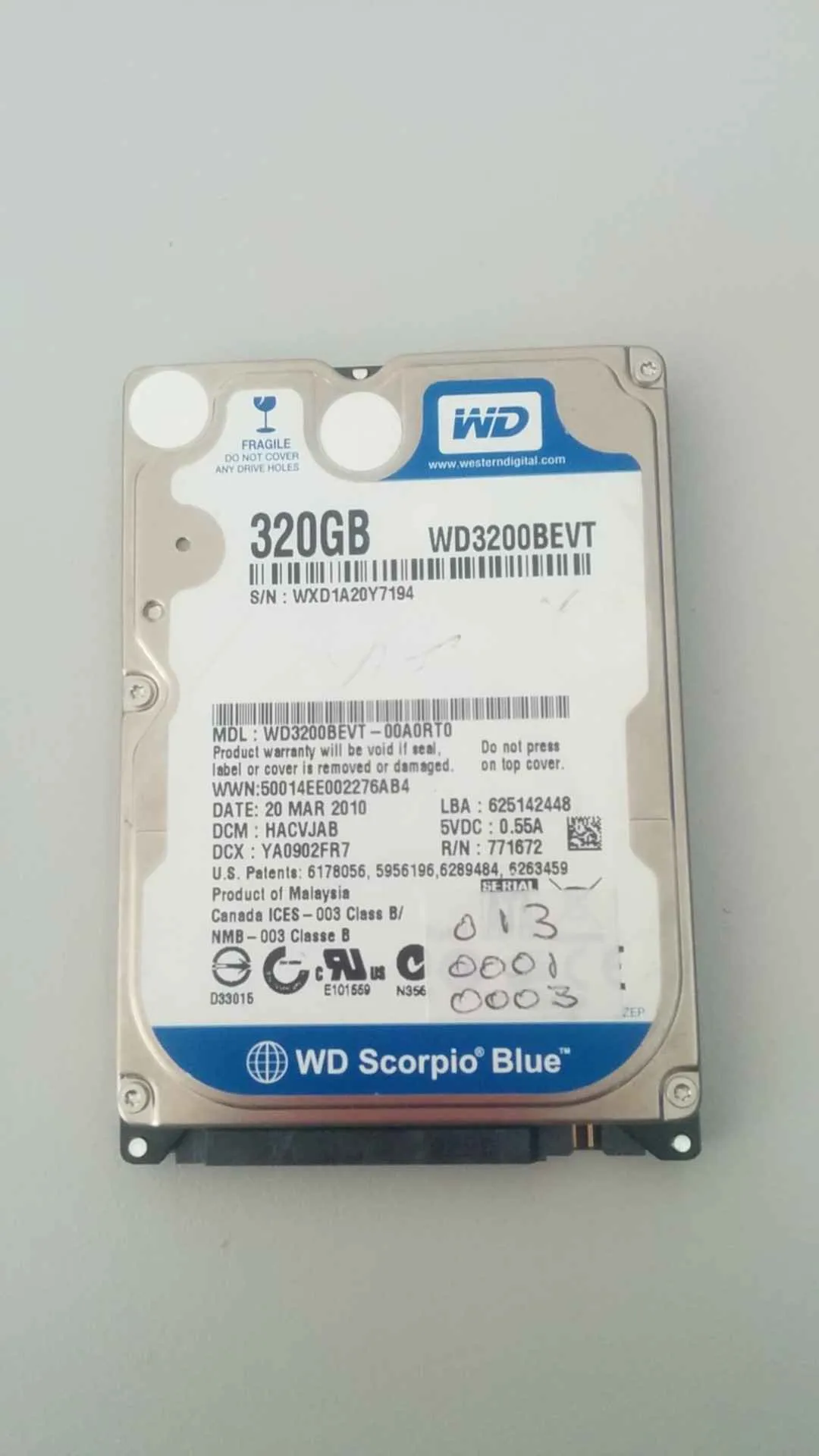 Western Digital WD3200BEVT-00A0RT0 S/N WXD1A20Y7194