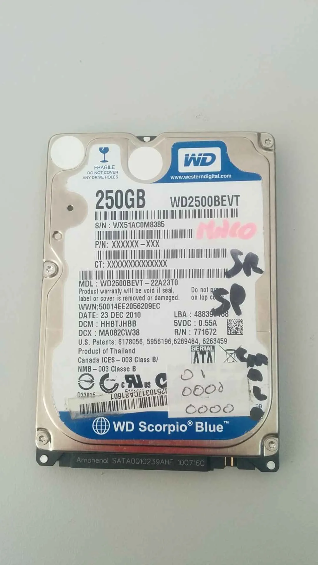 Western Digital WD2500BEVT-22A23T0 S/N WX51AC0M8385