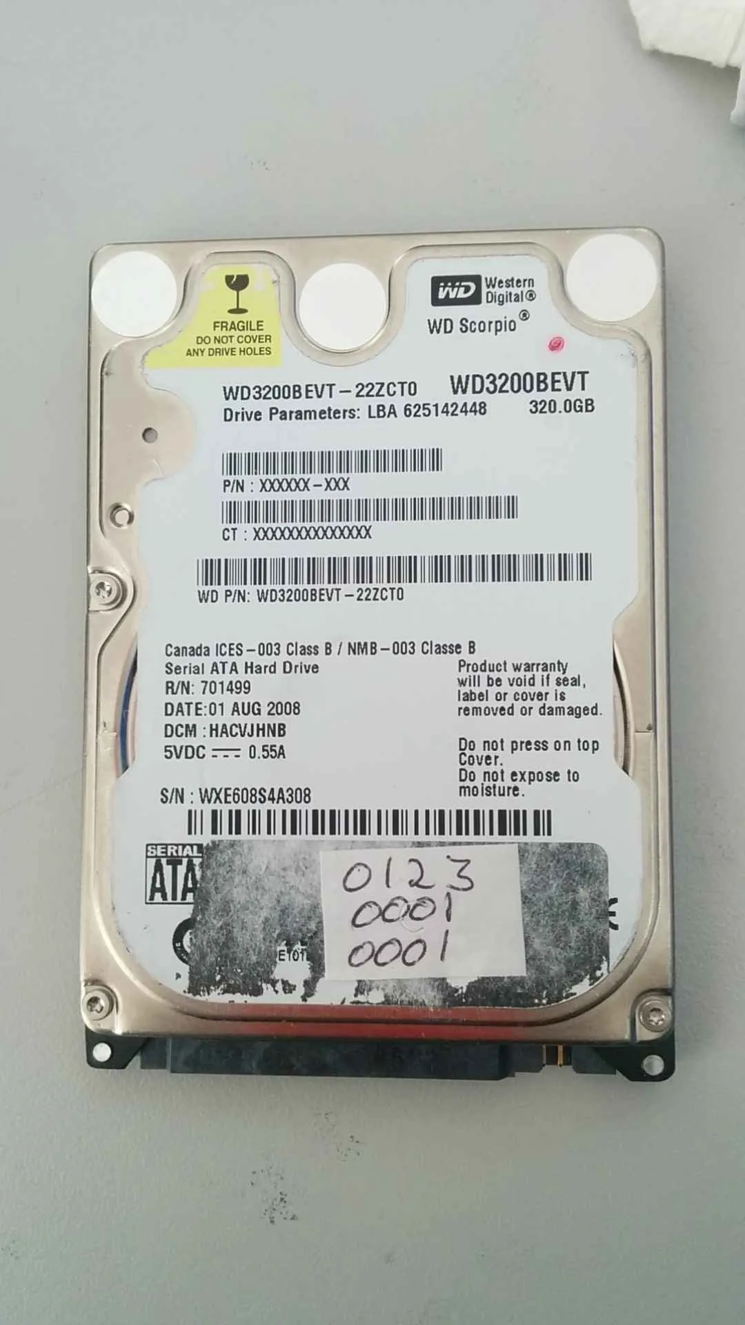 Western Digital WD3200BEVT-22ZCT0 S/N WXE608S4A308