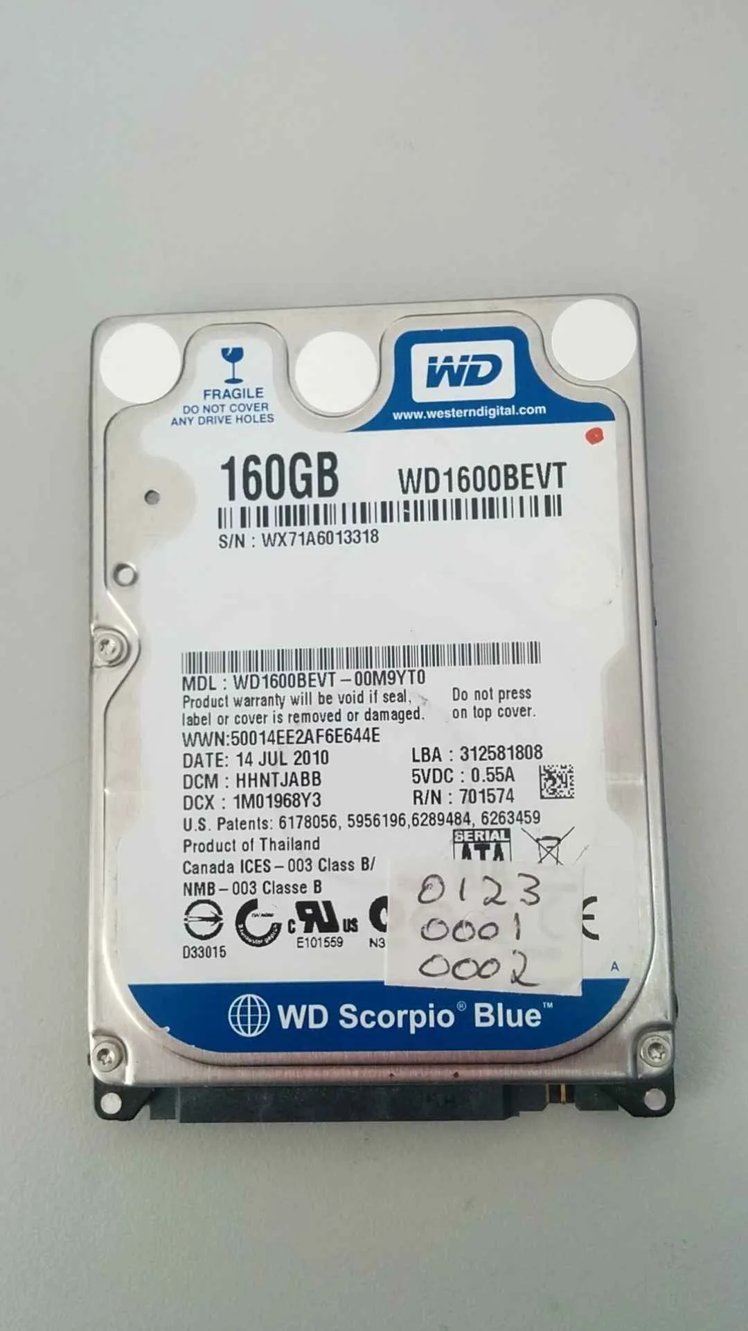 Western Digital WD1600BEVT-00M9YT0 S/N WX71A6013318