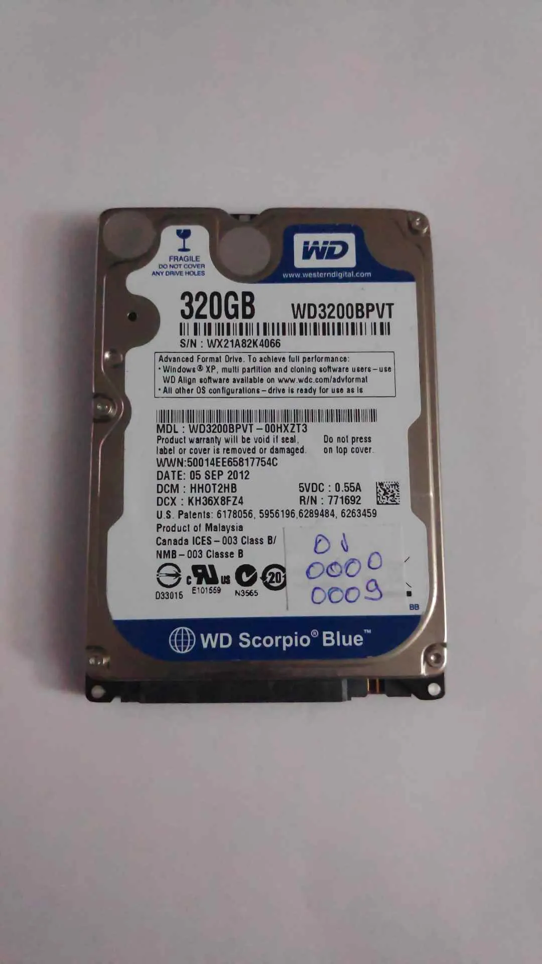 Western Digital WD3200BPVT-00HXZT3 S/N WX21A82K4066