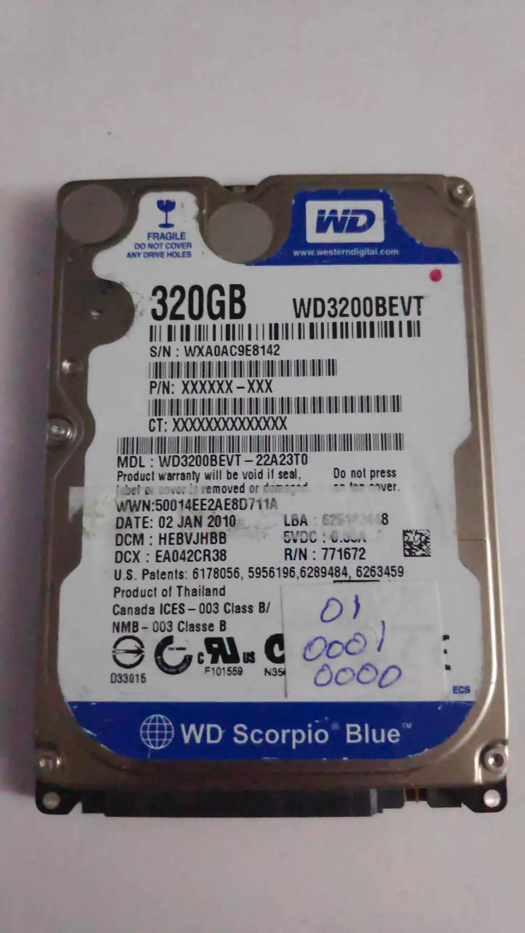 Western Digital WD3200BEVT-22A23T0 S/N WXA0AC9E8142