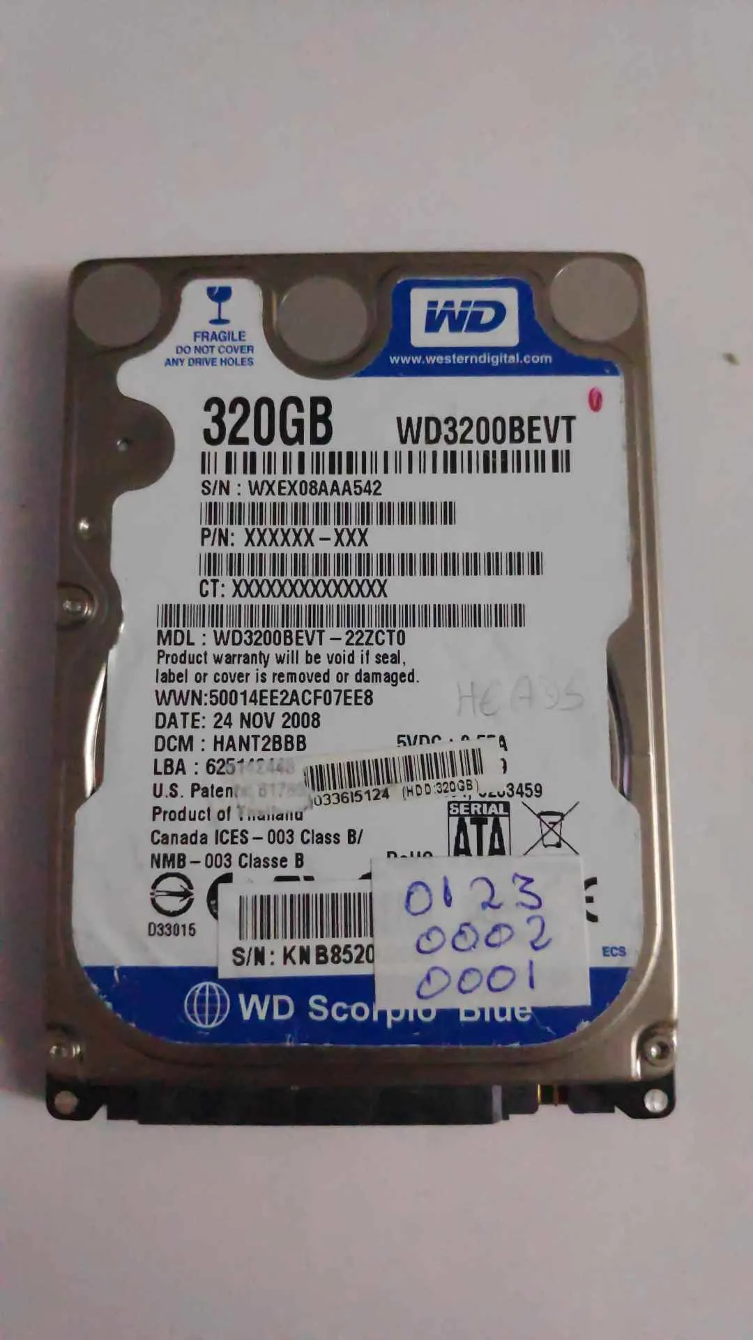 Western Digital WD3200BEVT-22ZCT0 S/N WXEX08AAA542