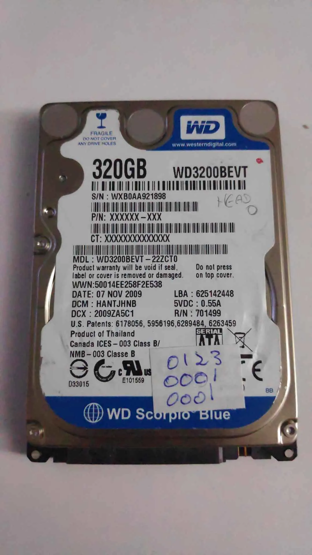 Western Digital WD3200BEVT-22ZCT0 S/N WXB0AA921898