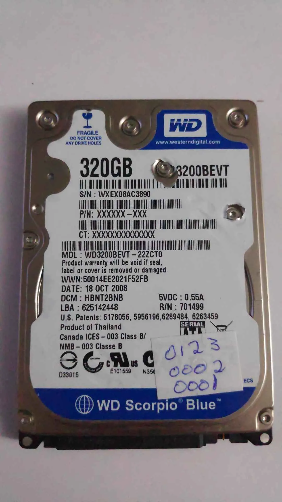Western Digital WD3200BEVT-22ZCT0 S/N XXXXXX-XXX