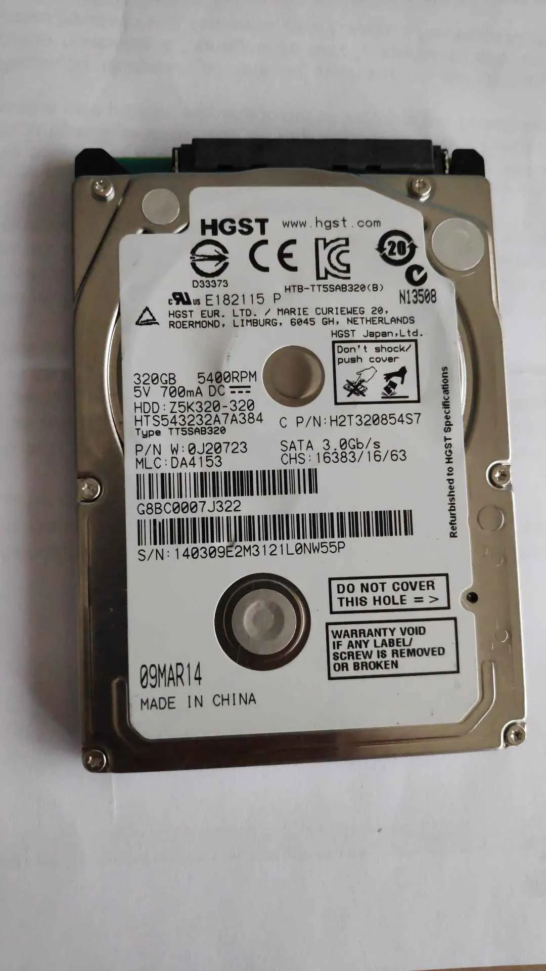 Hitachi HTS543232A7A384