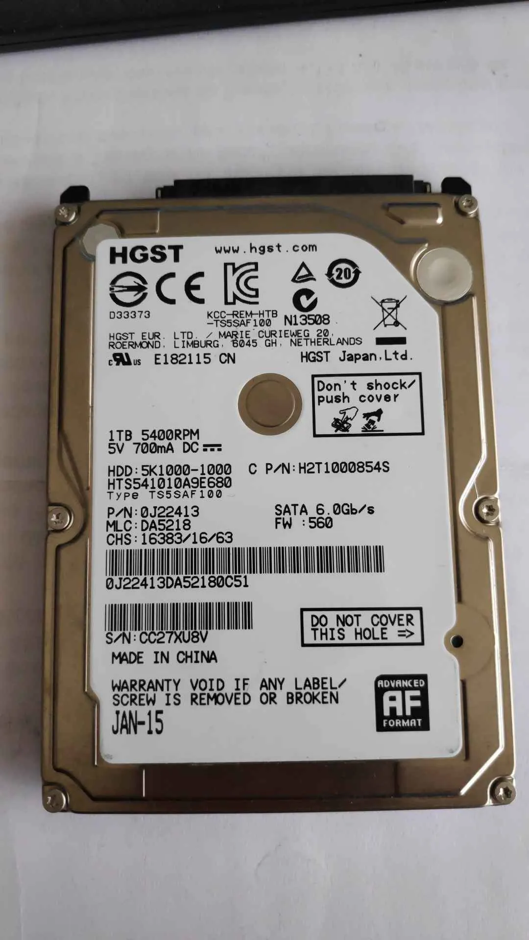 Hitachi HTS541010A9E680 S/N CC27XU8V