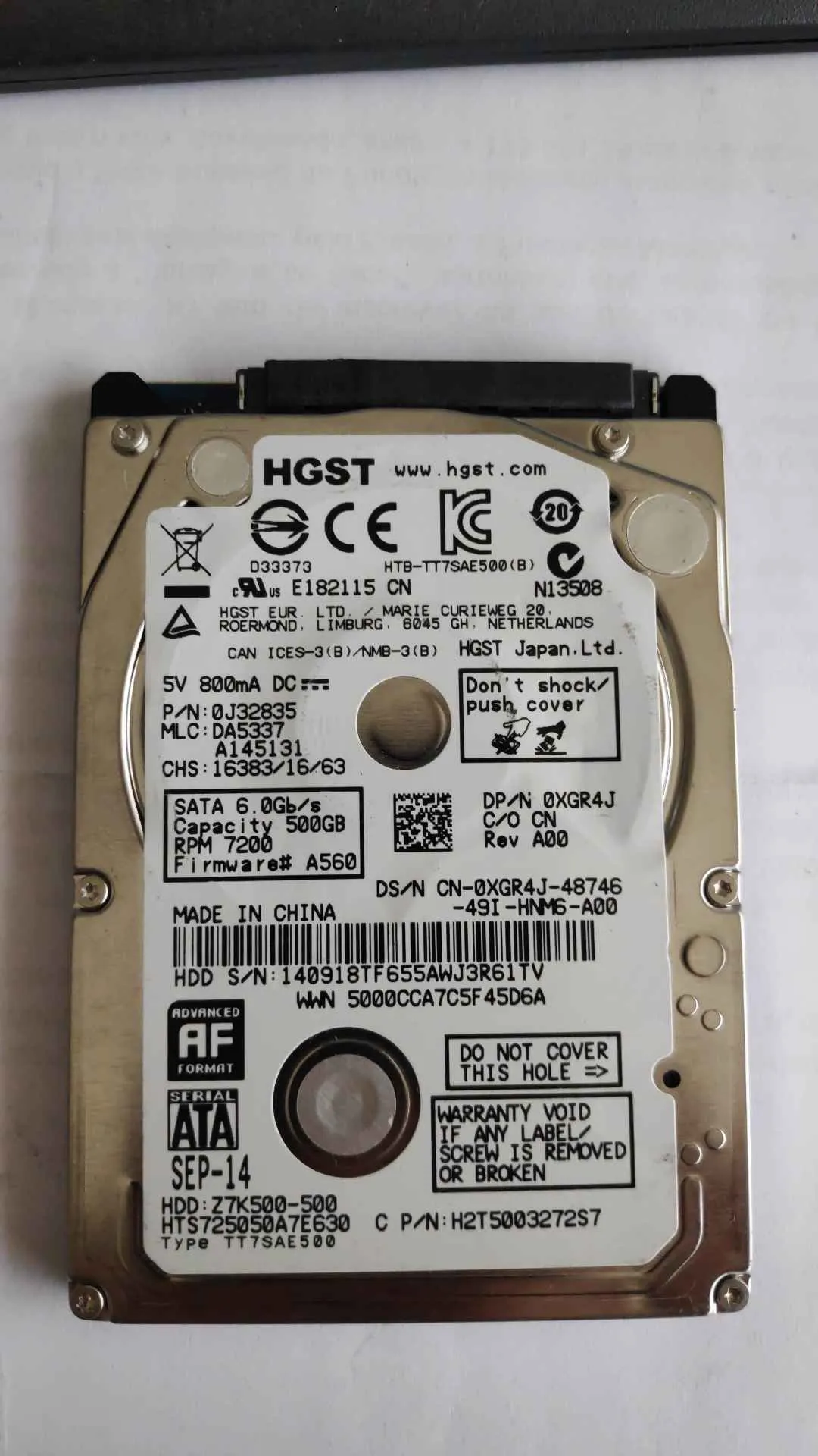 Hitachi HTS725032A7E630 S/N 140918TF655AWJ3R61TV