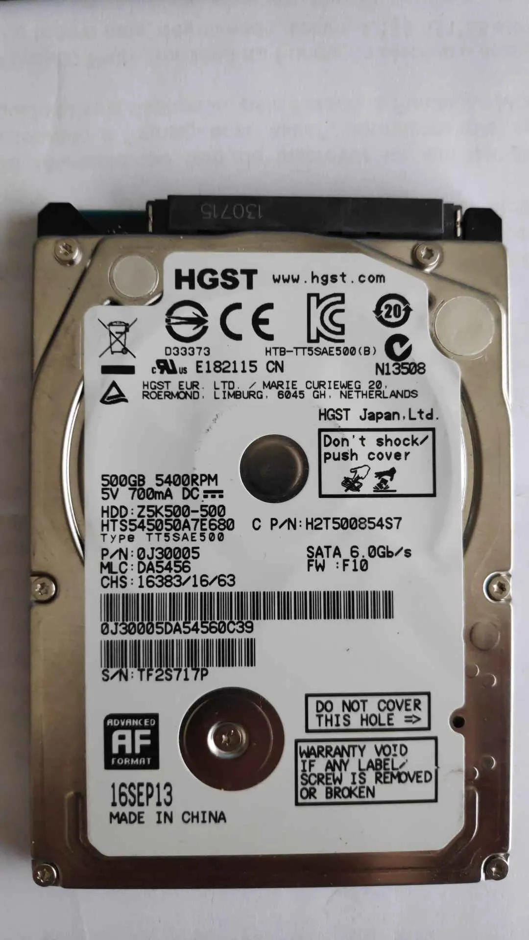 Hitachi HTS545050A7E680 S/N TF2S717P