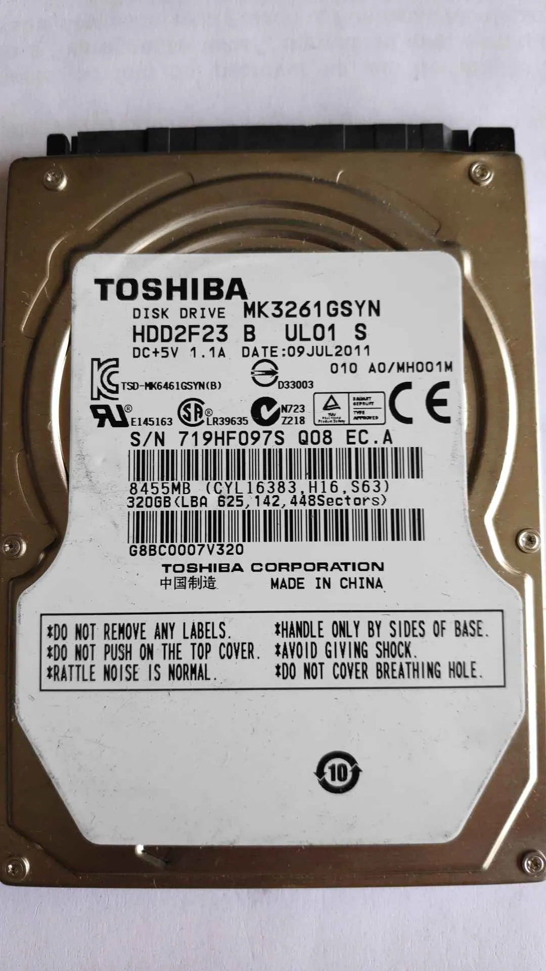 Toshiba MK3261GSYN S/N 719HF097SQ08