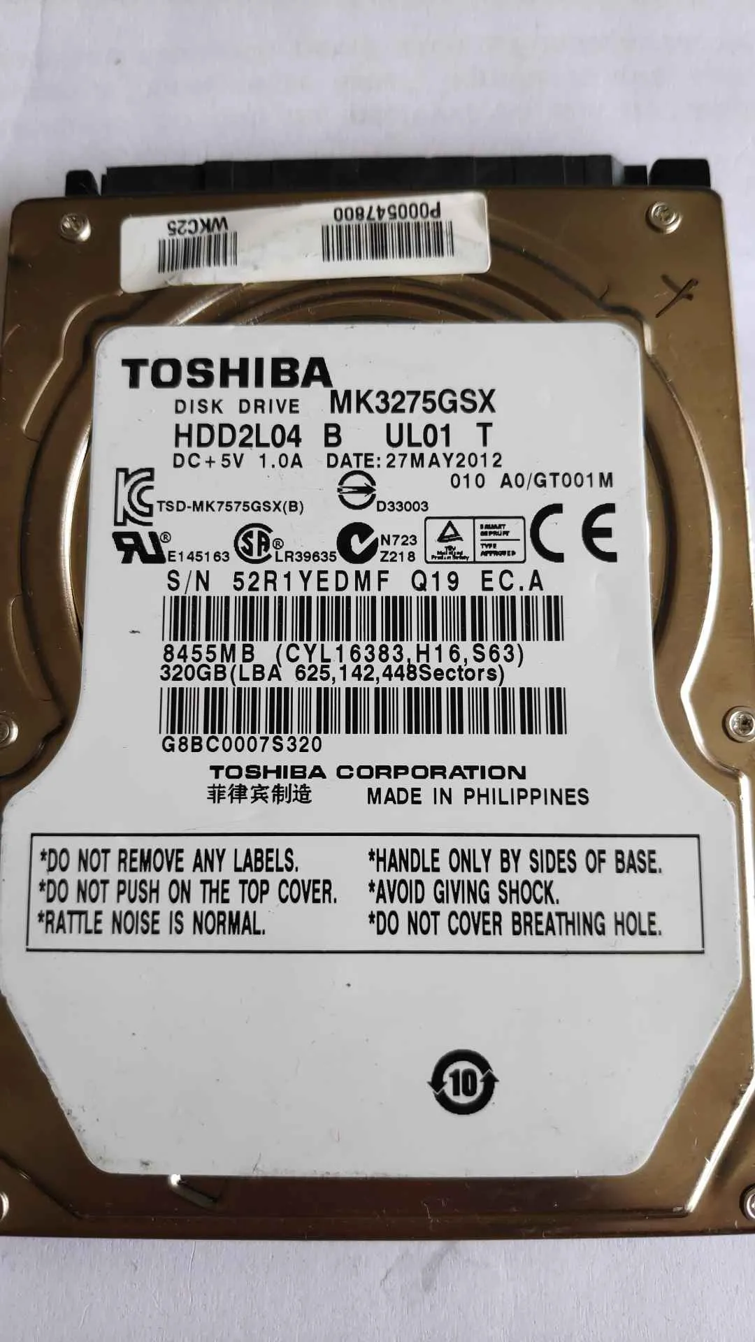 Toshiba MK3275GSX S/N 52R1YEDMFQ19