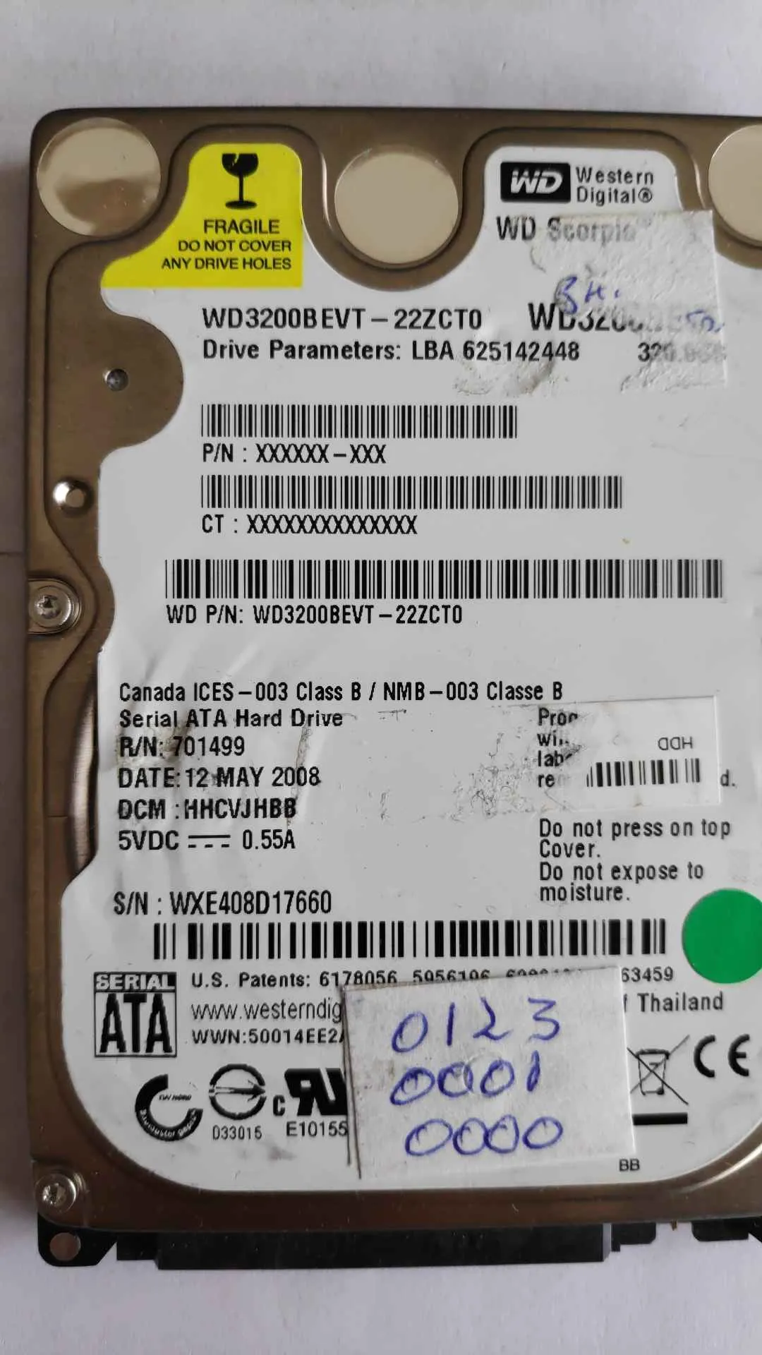 Western Digital WD3200BEVT-22ZCT0 S/N WXE408D17660