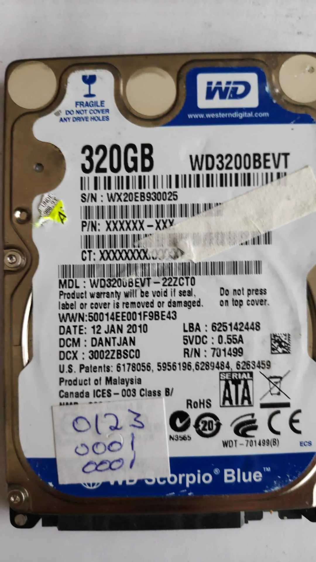 Western Digital WD3200BEVT-22ZCT0 S/N WX20EB930025