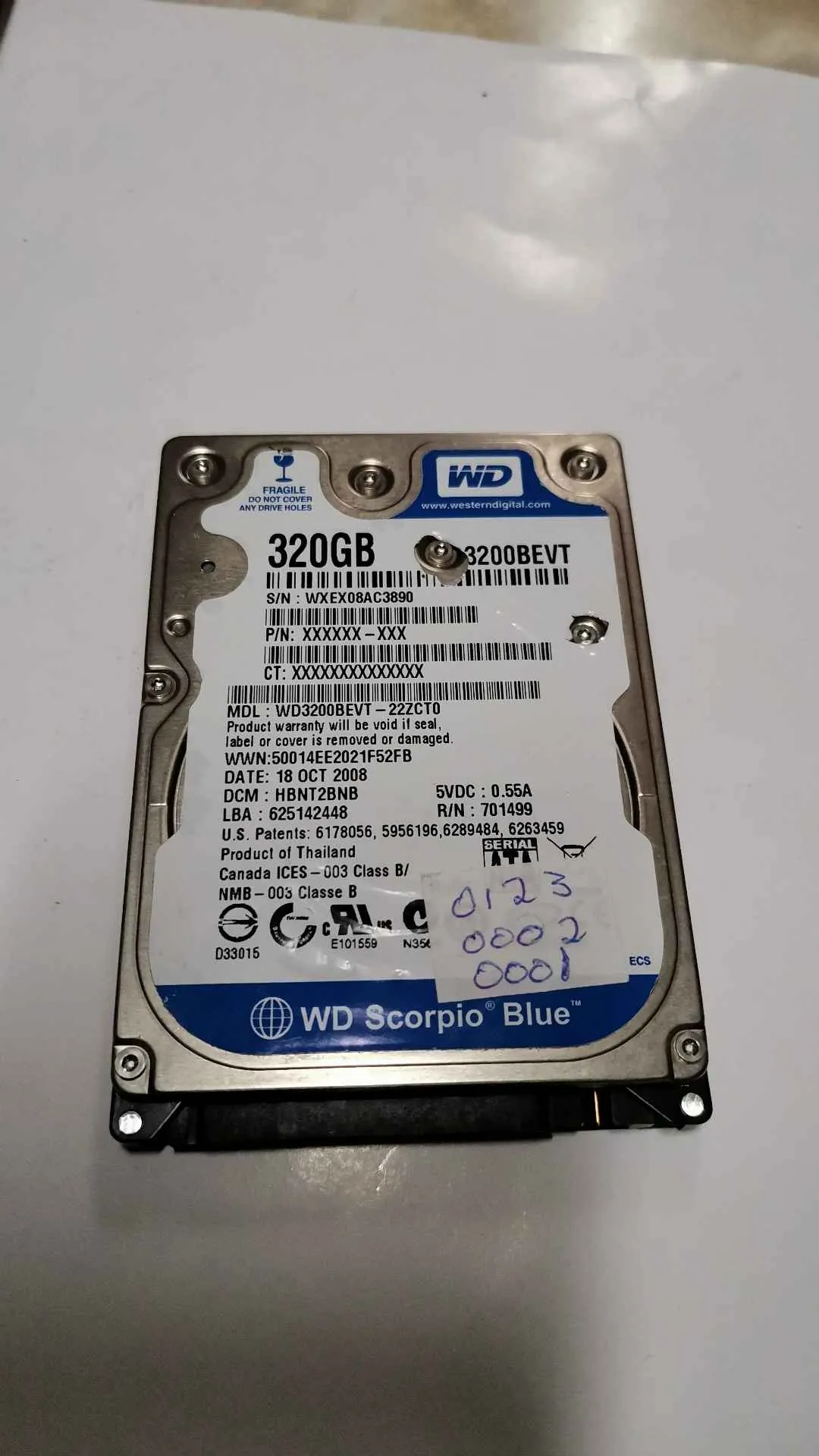 Western Digital WD3200BEVT-22ZCT0 S/N WXEX08AC3890