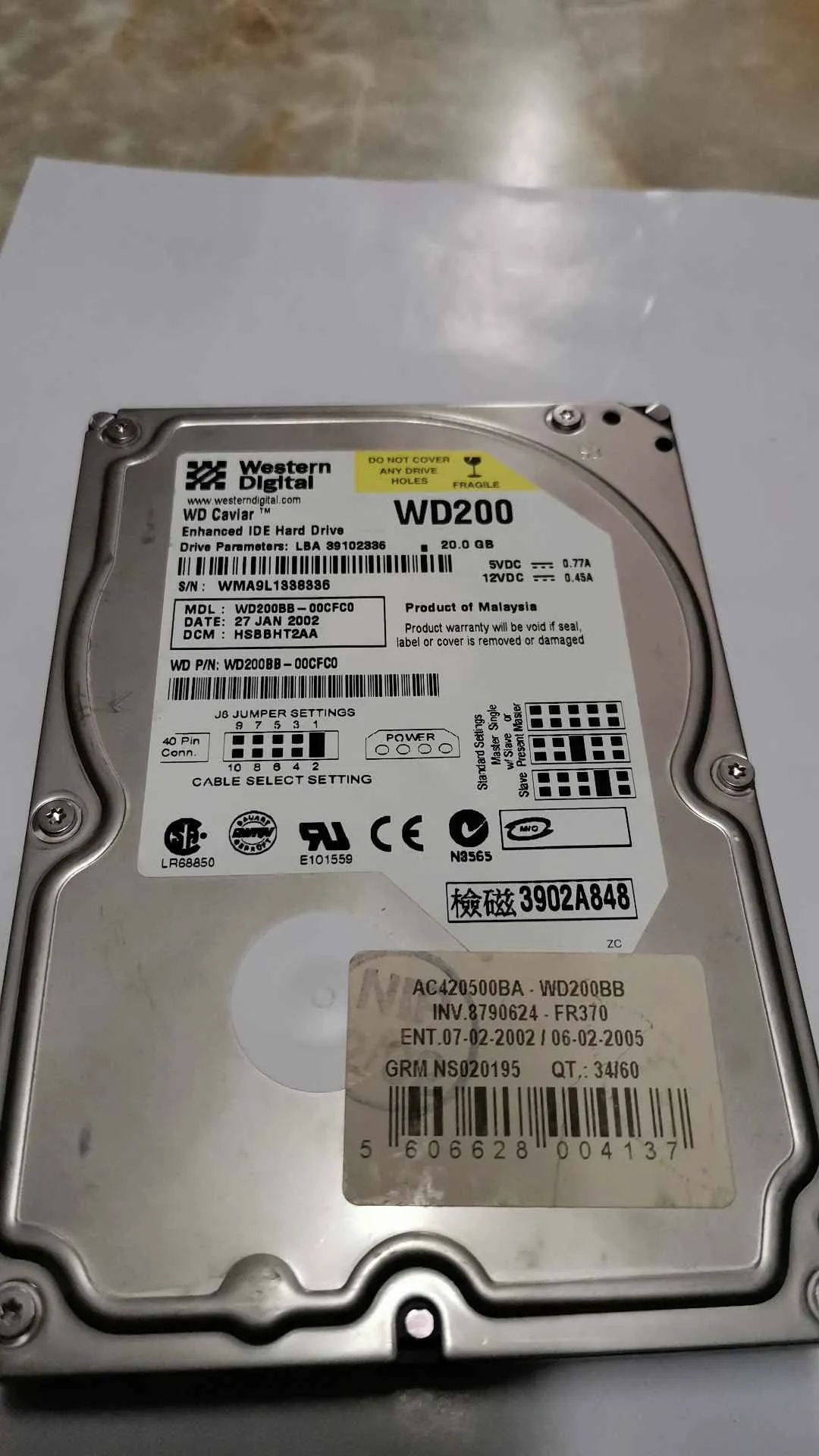 Western Digital WD200BB-00CFC0 S/N WMA9L1338336
