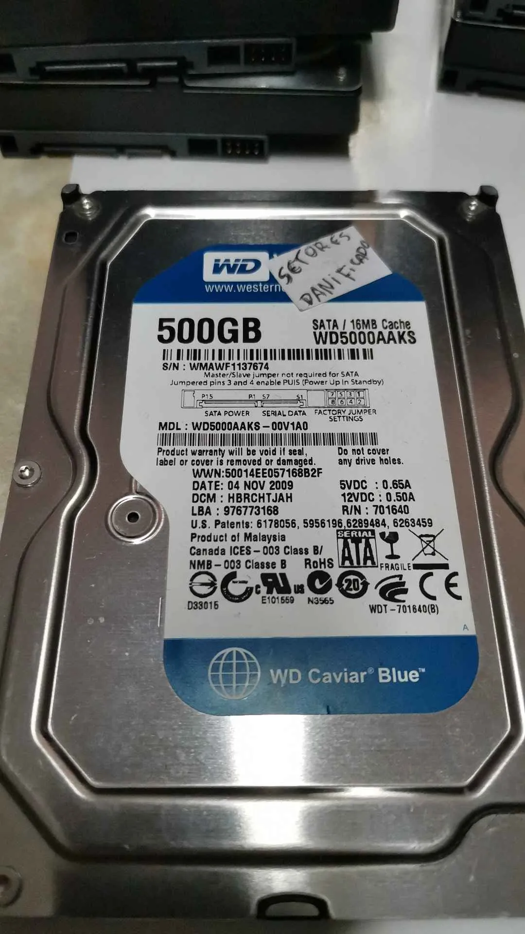 Western Digital WD5000AAKS-00V1A0 S/N WMAWF1137674