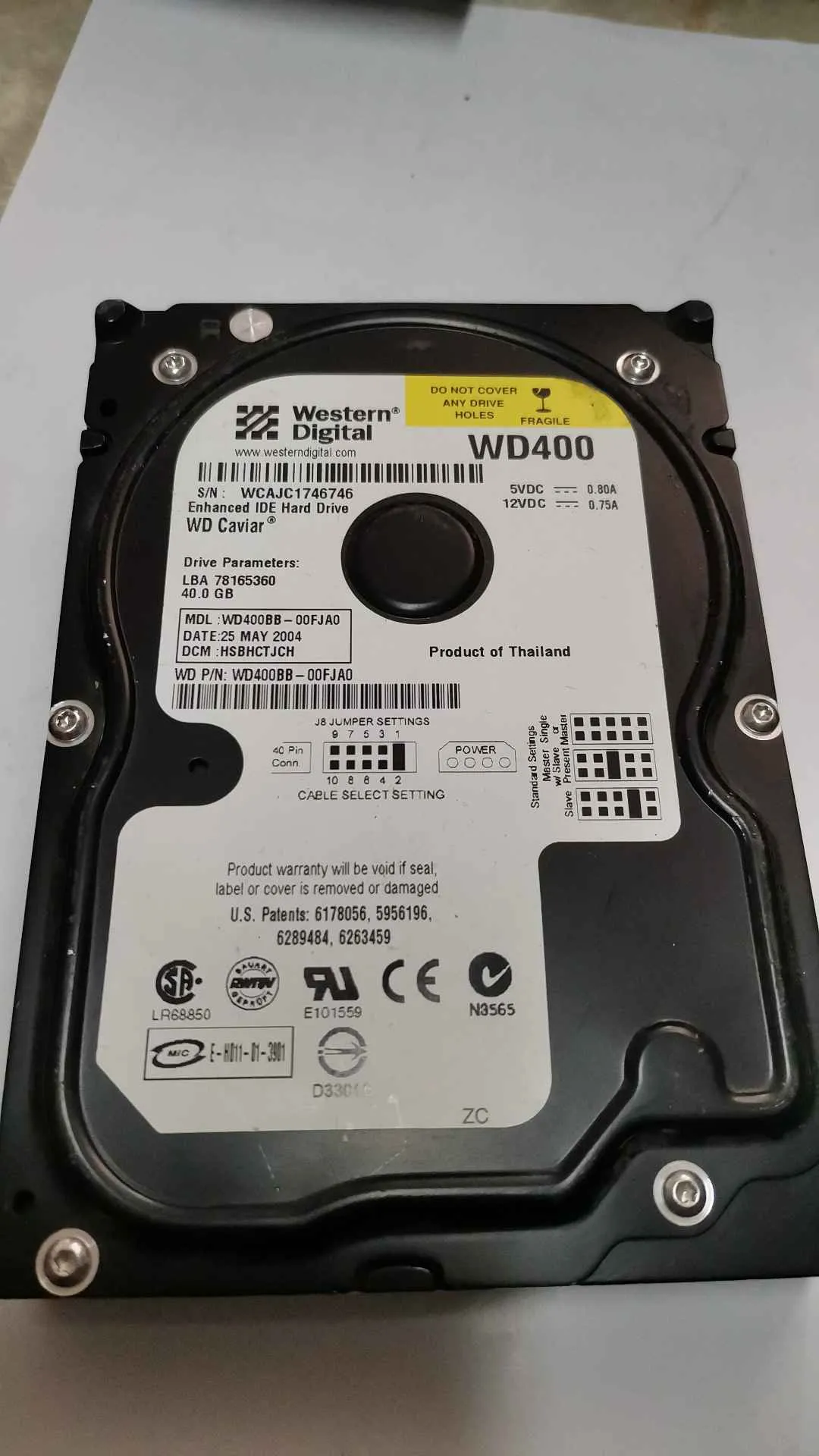 Western Digital WD400BB-00FJA0 S/N WCAJC1746746
