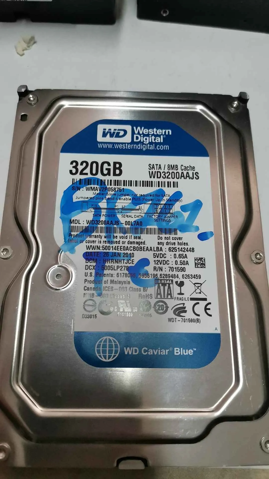 WD3200AAJS-00L7A0
