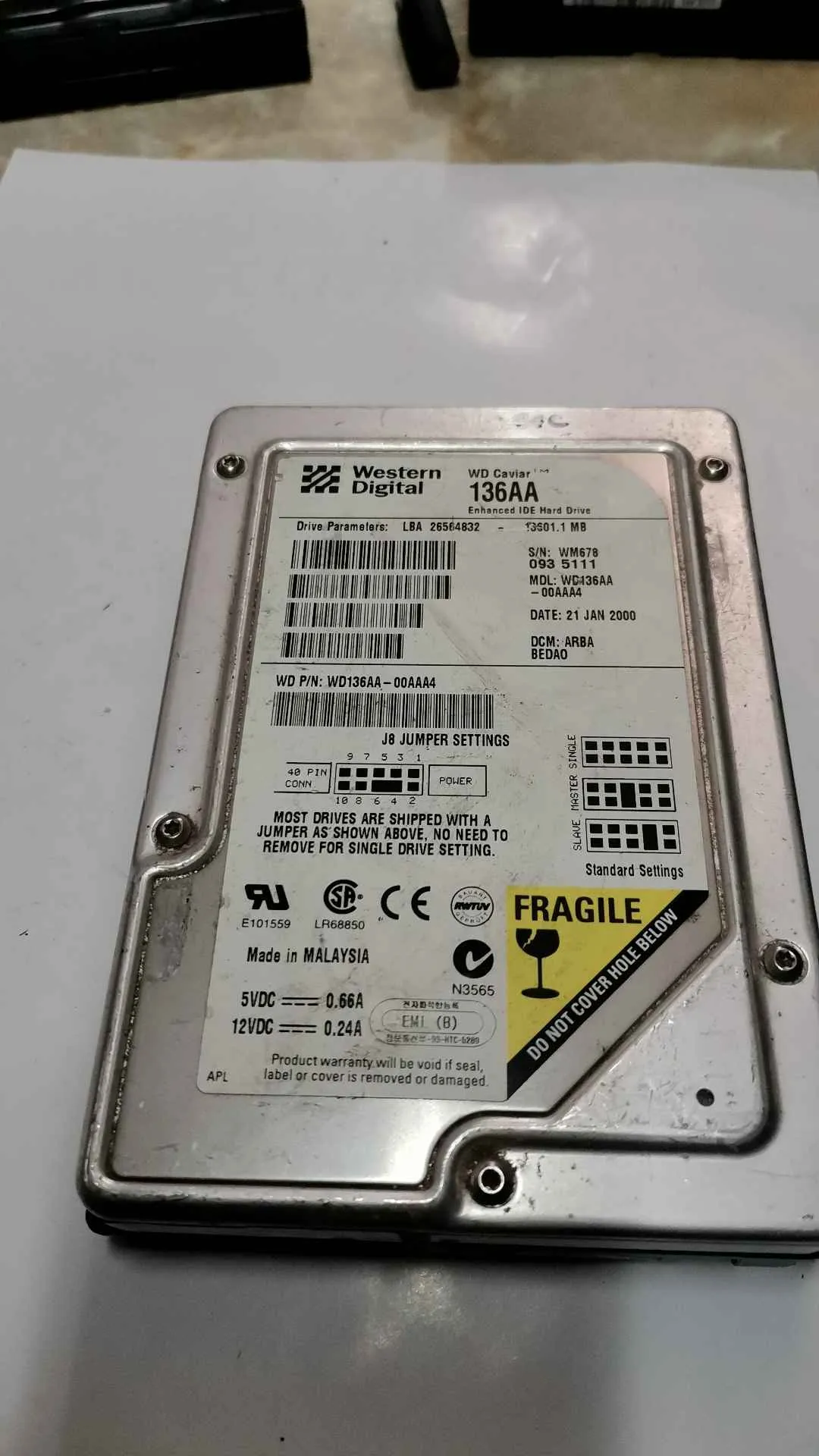 Western Digital WD136AA-00AAA4 S/N WM6780935111