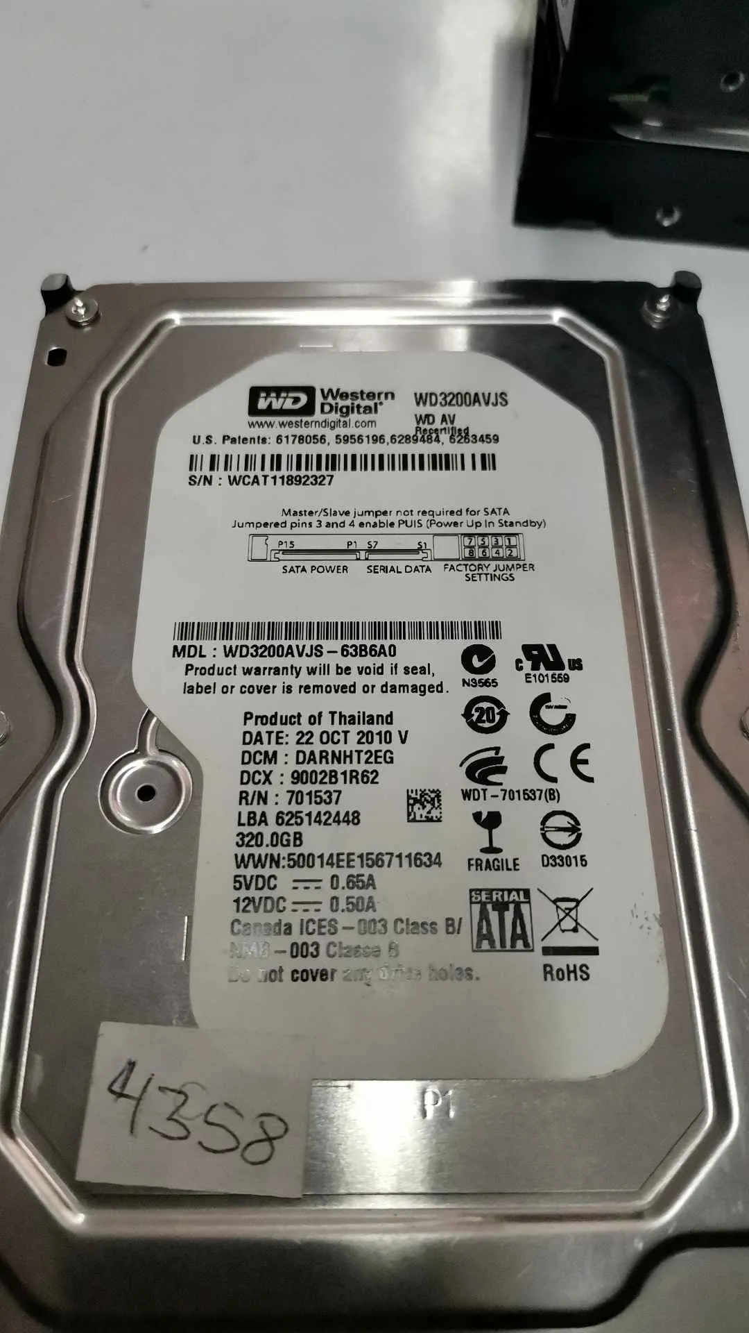 WD3200AVJS-63B6A0