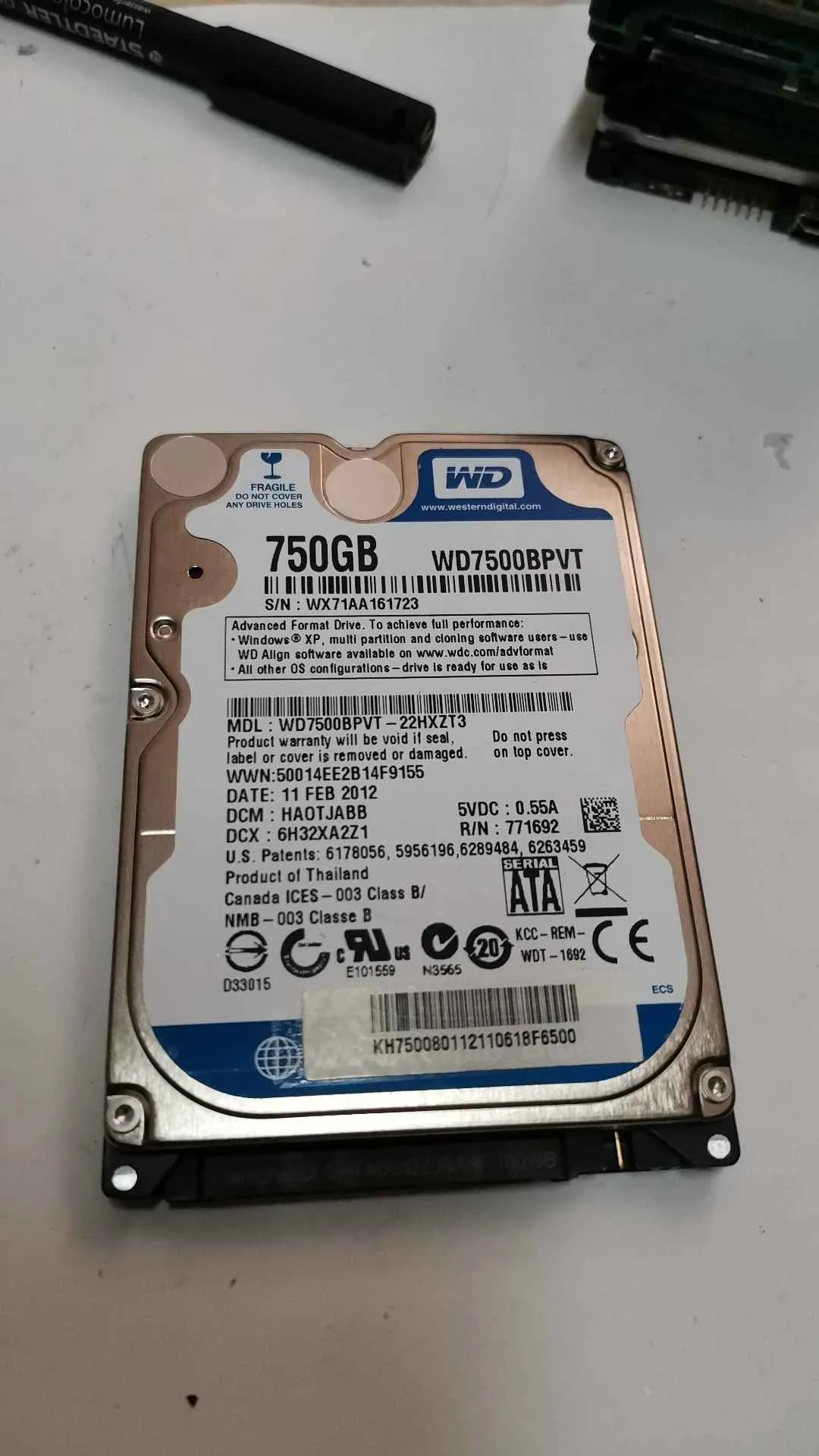 Western Digital WD7500BPVT-22HXZT3 S/N WX71AA161723