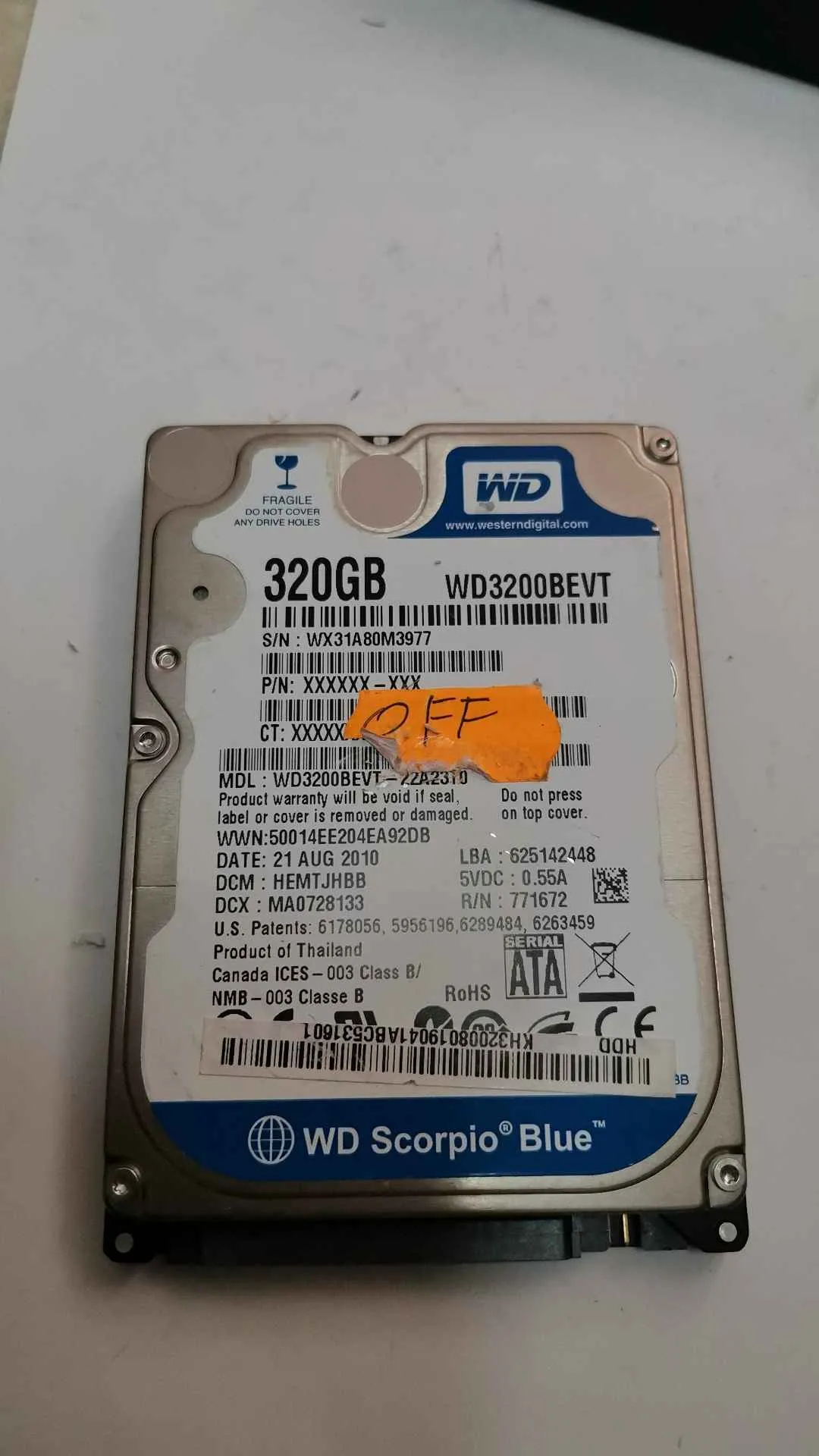 Western Digital WD3200BEVT-22A23T0 S/N WX31A80M3977