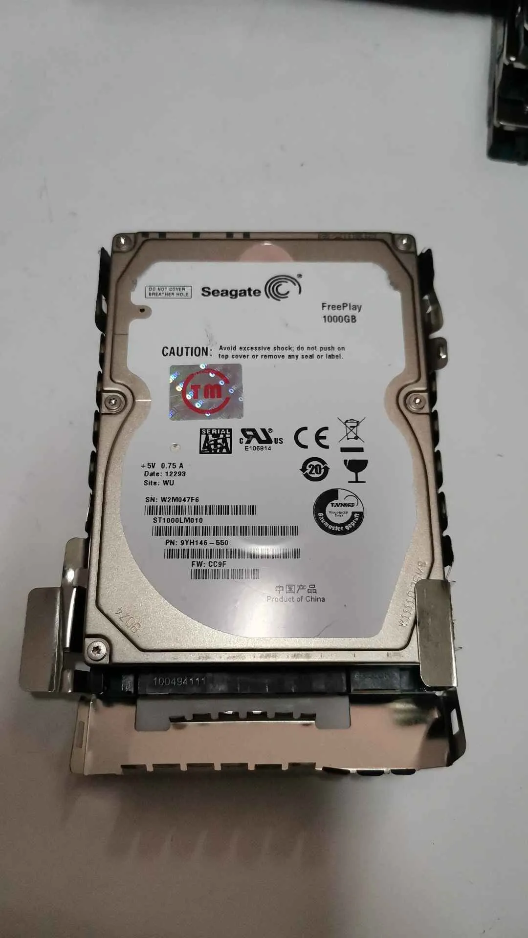 Seagate ST1000LM010 S/N W2M047F6