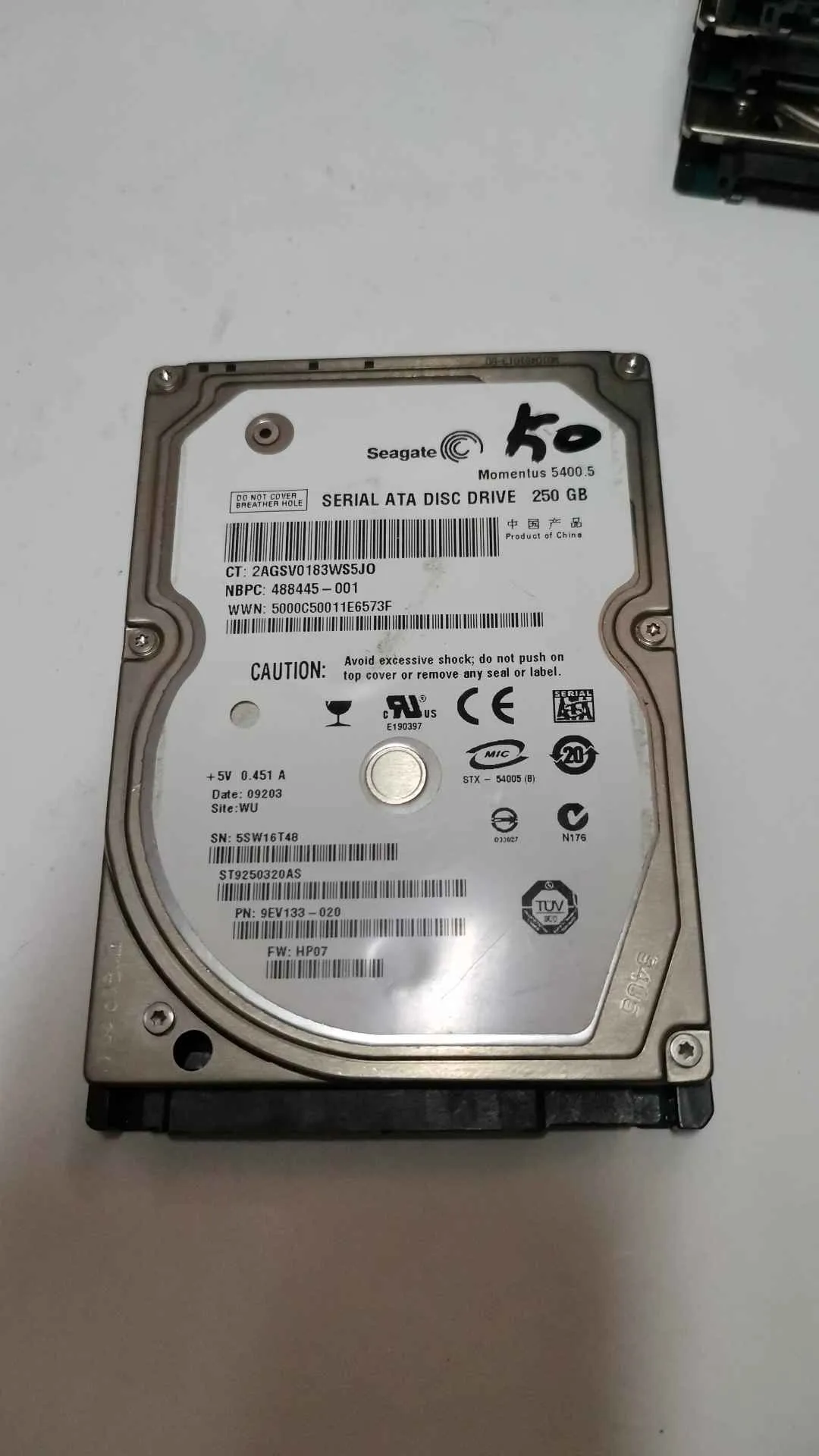 Seagate 9EV133 S/N 5SW16T48