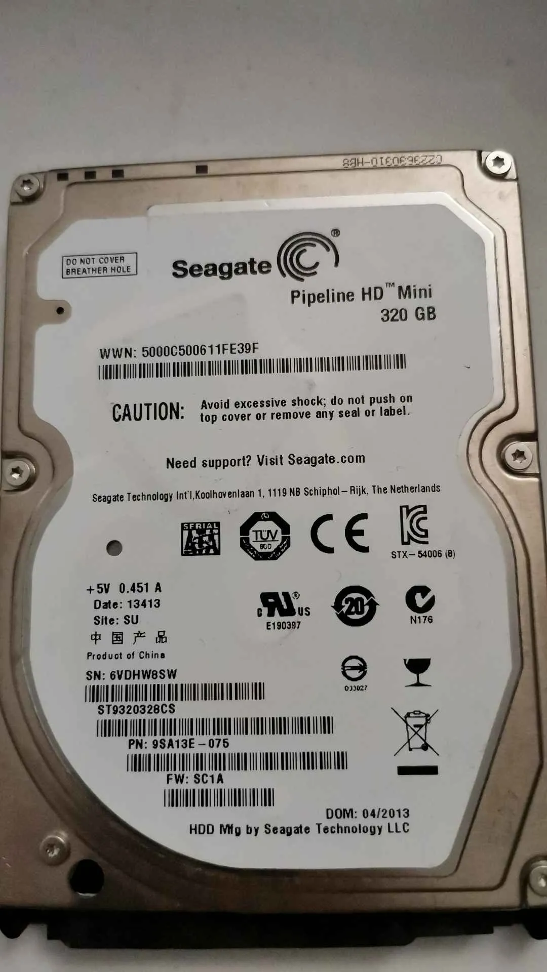 Seagate ST9320328CS S/N 6VDHW8SW