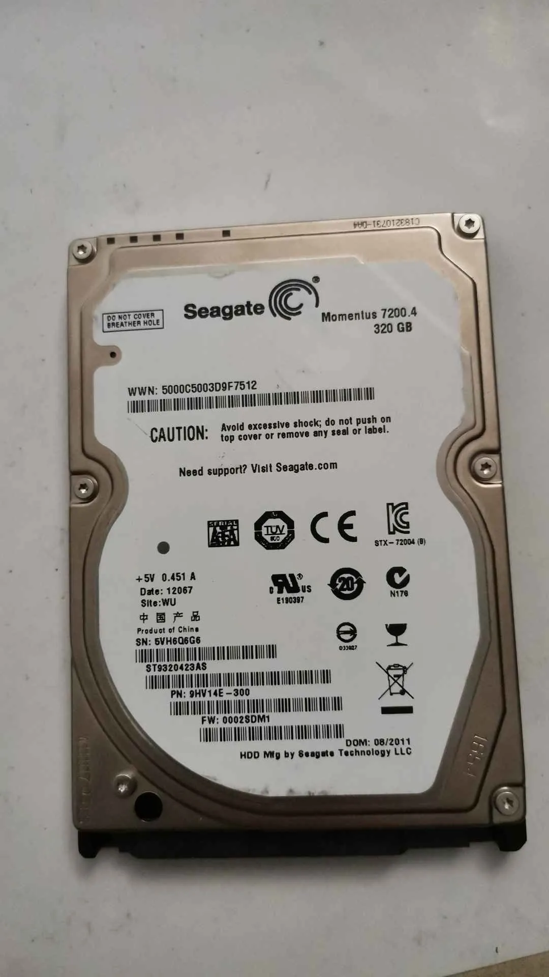 Seagate ST9320423AS S/N 5VH6Q6G6