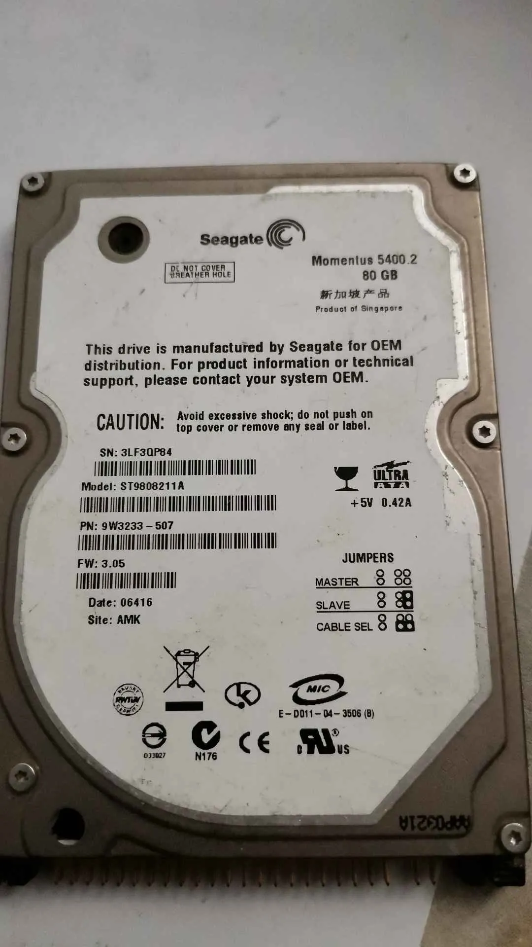 ST9808211A