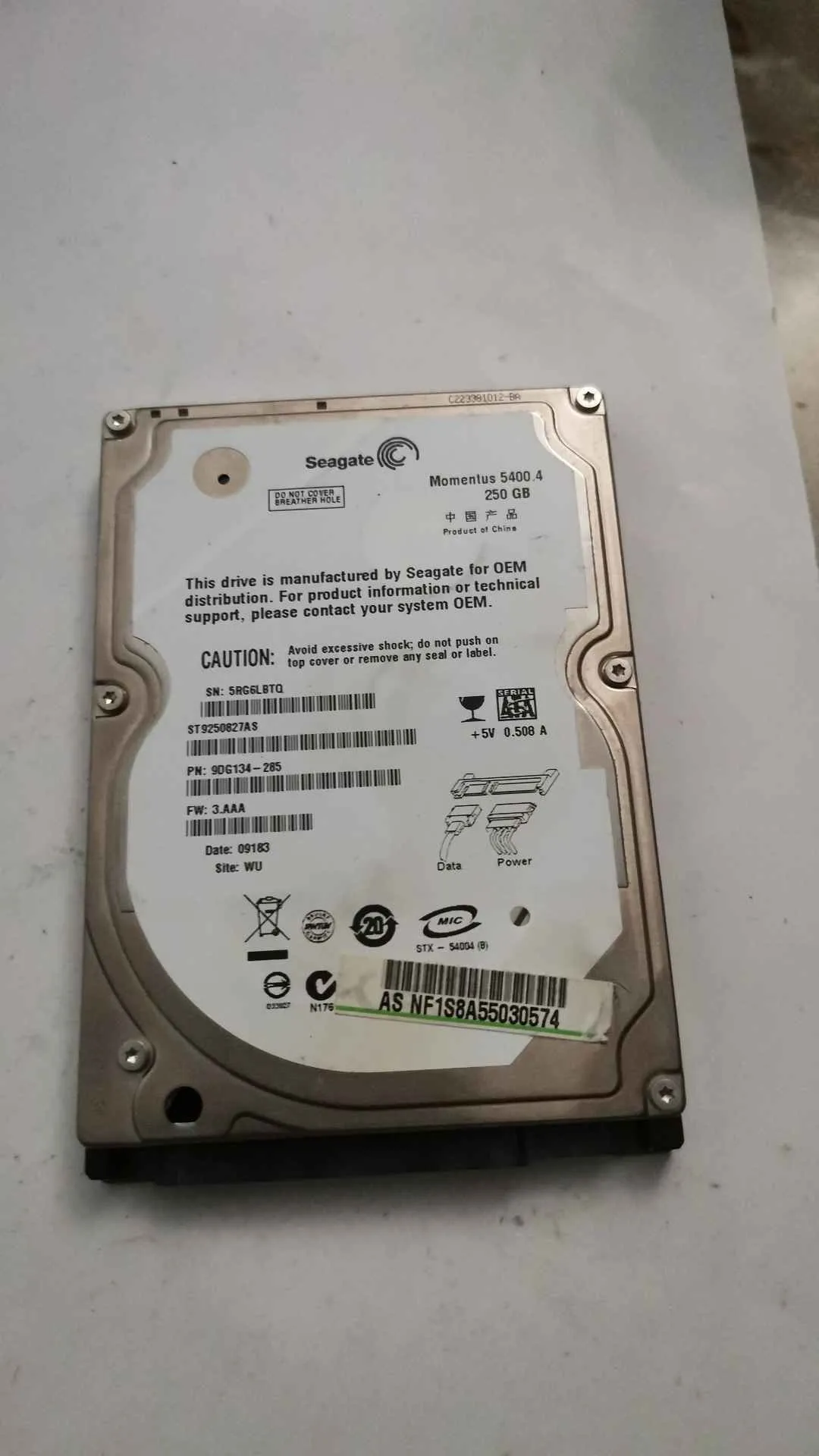 ST9250827AS