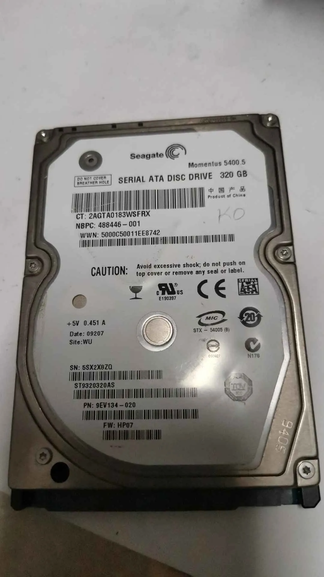 Seagate ST9320320AS S/N 5SX2X8ZQ