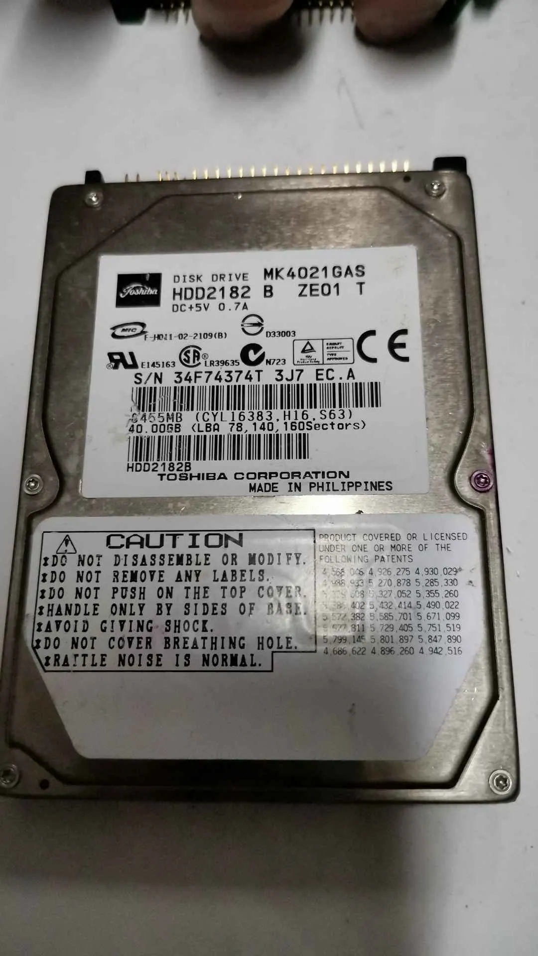 Toshiba MK4021GAS S/N 34F74374T3J7