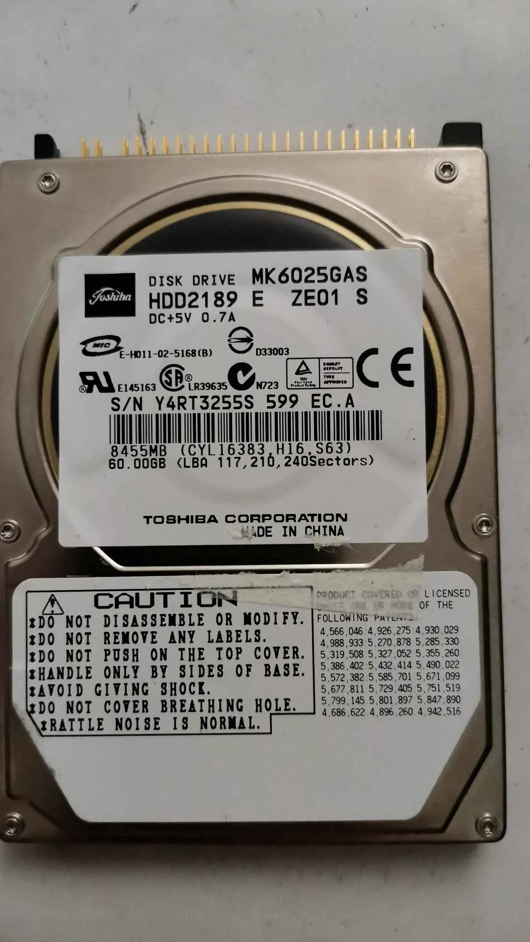 Toshiba MK6025GAS S/N Y4RT3255S599