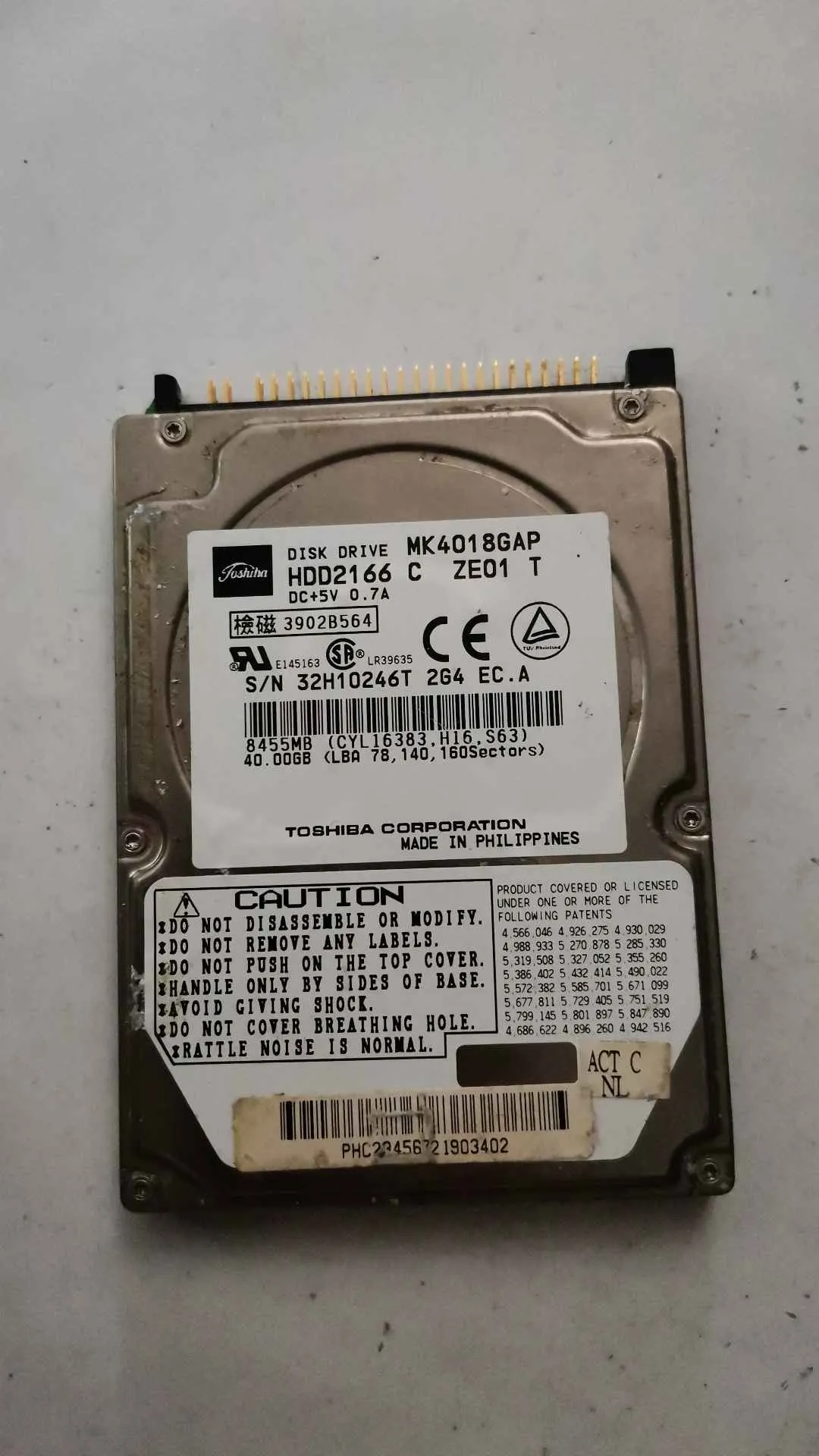 Toshiba MK4018GAP S/N 32H10246T2G4