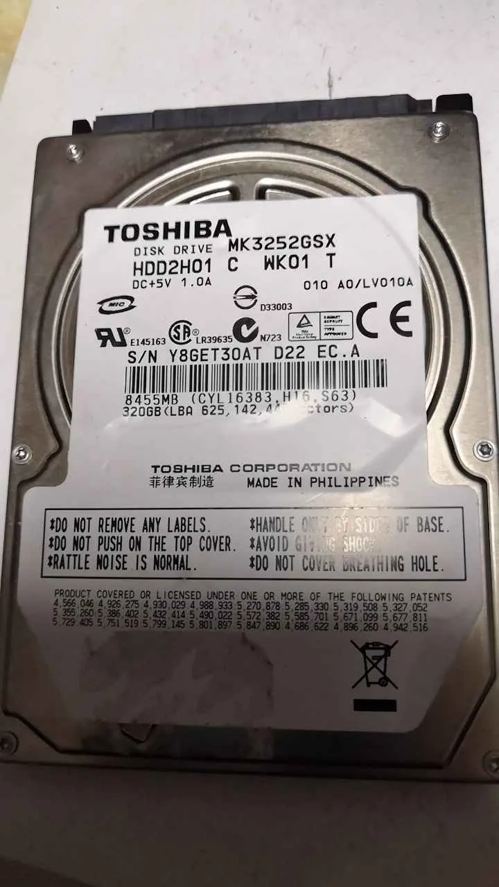 Toshiba MK3252GSX S/N Y8GET30ATD22