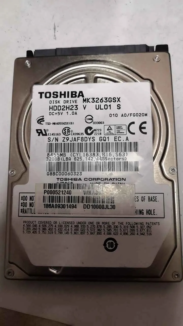 Toshiba MK3263GSX S/N Z9JAF8DYSGQ1