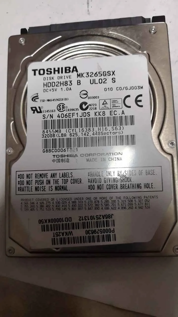 Toshiba MK3265GSX S/N 406EF1JDSKK8