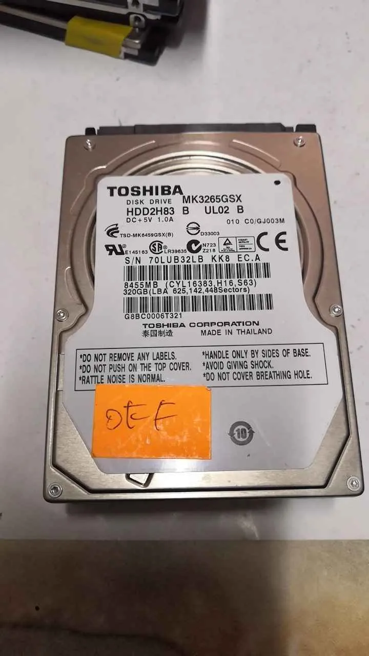 Toshiba MK3265GSX S/N 70LUB32LBKK8