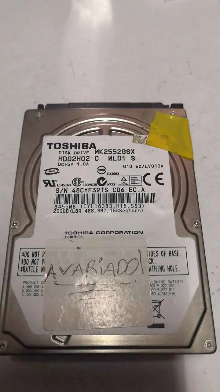 Toshiba MK2552GSX S/N 48CYF39TSCD6