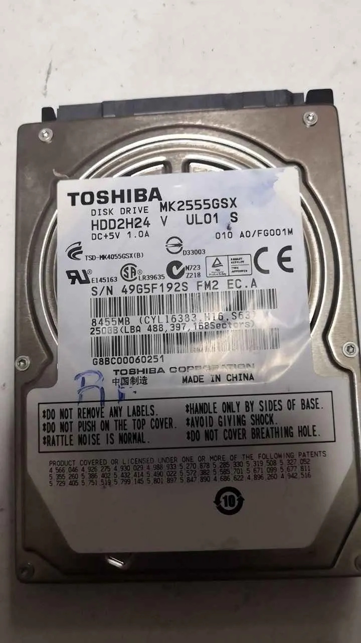 Toshiba MK2555GSX S/N 49G5F192SFM2