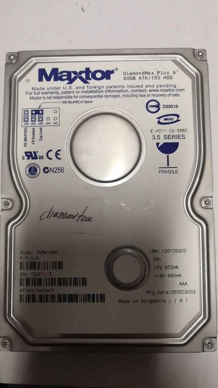 Maxtor DIAMONDMAX PLUS 9 60GB S/N Y2SF1L1E