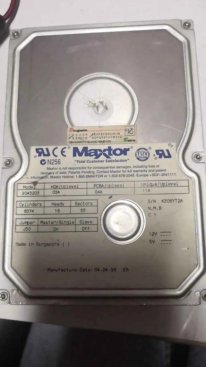 Maxtor 90432D3 S/N K306YT2A