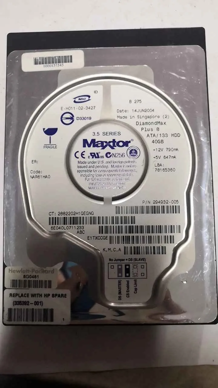Maxtor DIAMONDMAX PLUS 8 40GB S/N E1TXCCGE