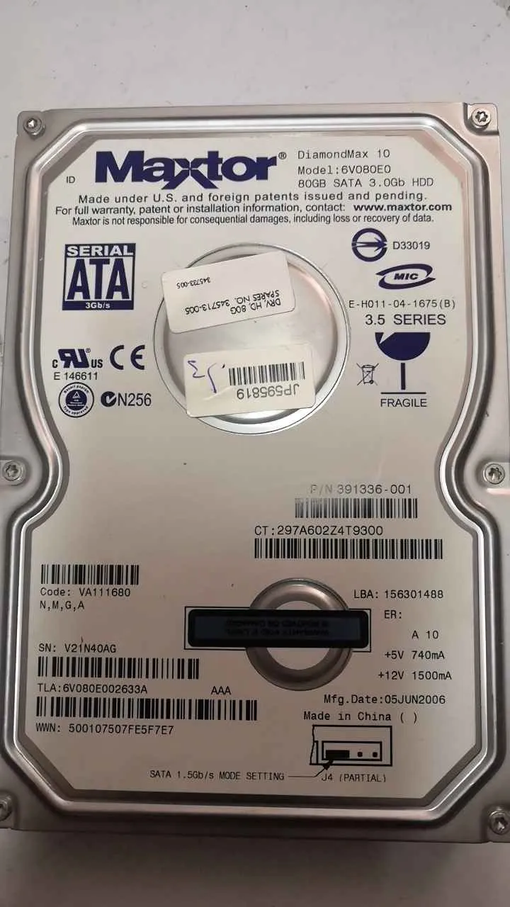 Maxtor 6V080E0 S/N V21N40AG