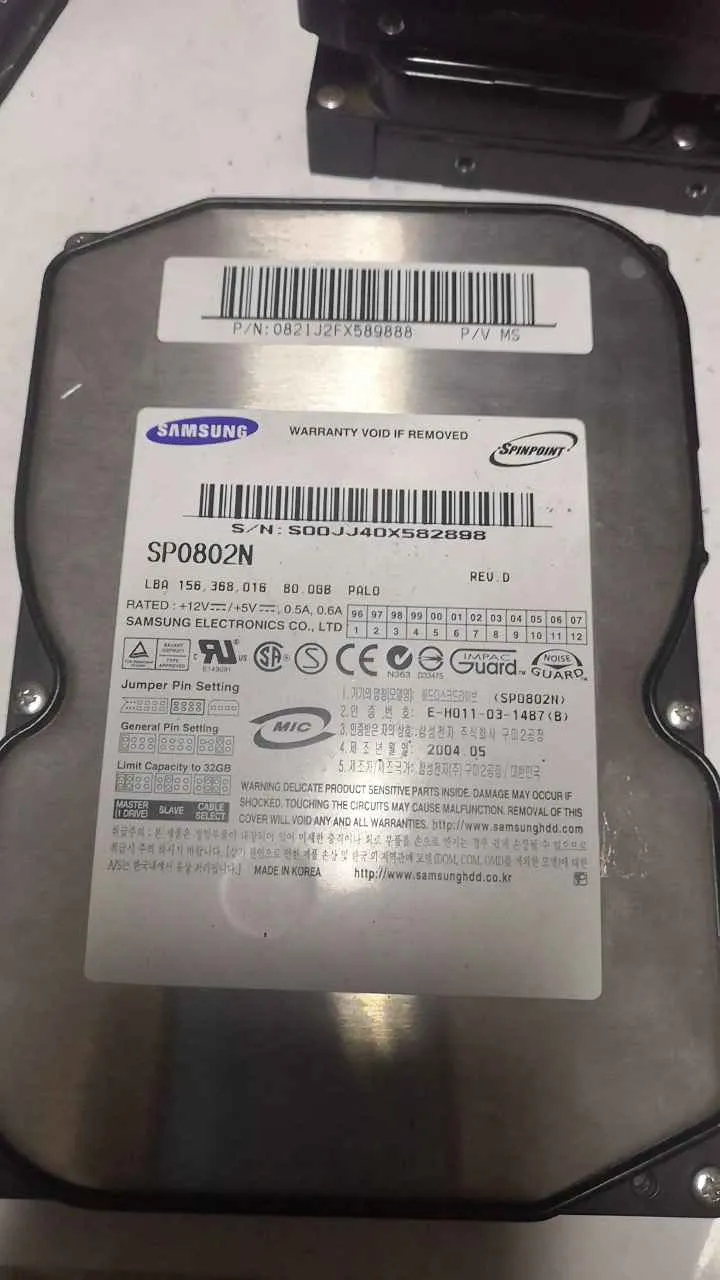 Samsung SP0802N S/N S00JJ40X582898