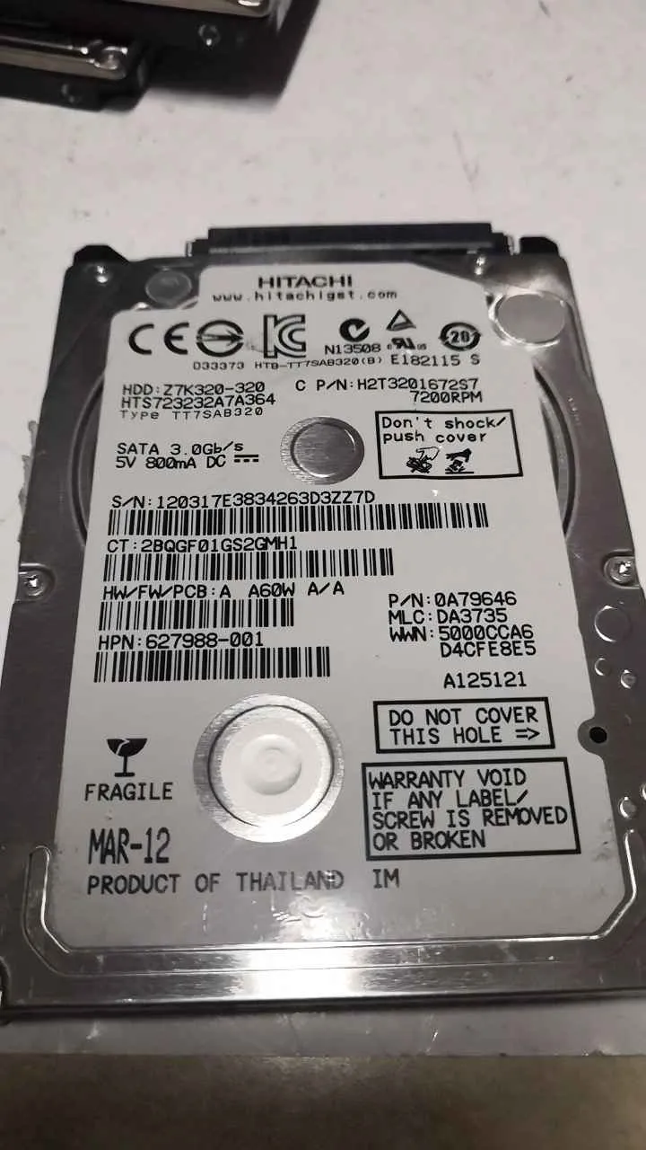 Hitachi HTS723232A7A364 S/N 120317E3834263D3ZZ7D